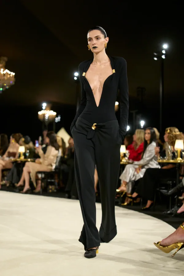 https://schiaparelli.com/
