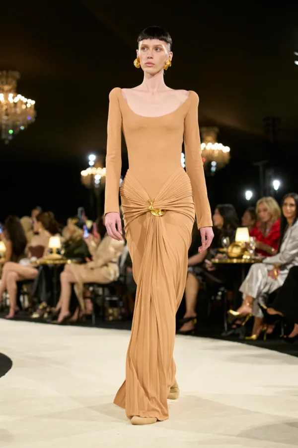 https://schiaparelli.com/