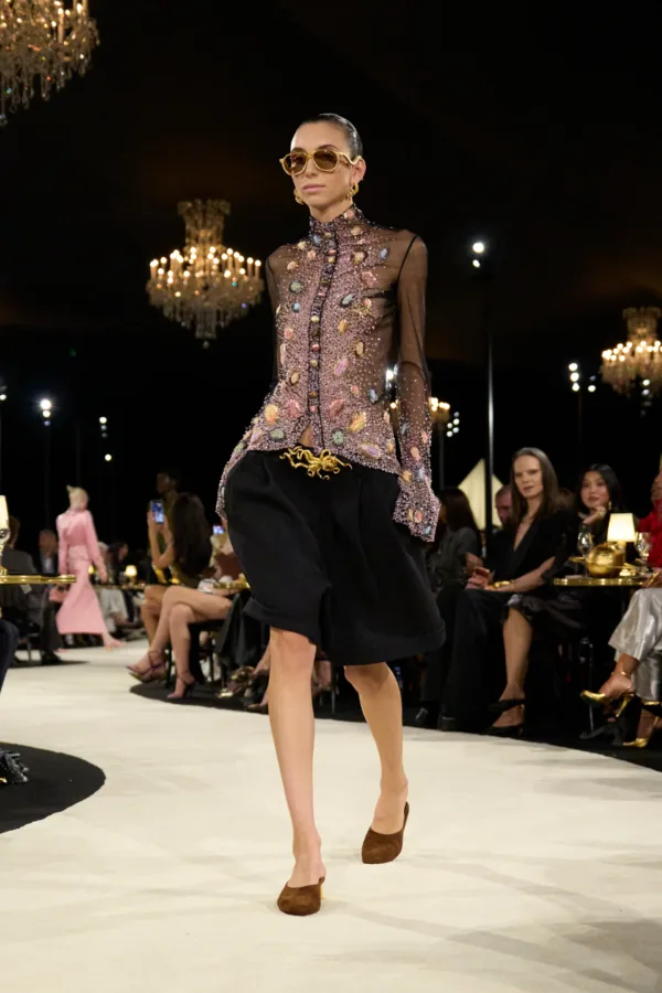 https://schiaparelli.com/