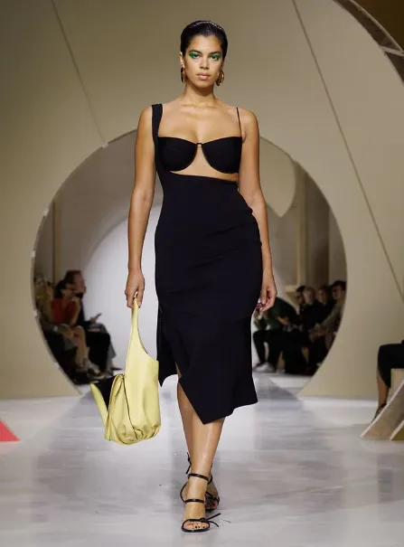 https://www.givenchy.com/