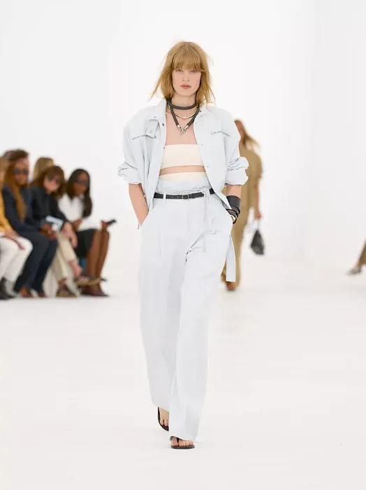 https://www.instagram.com/hermes/