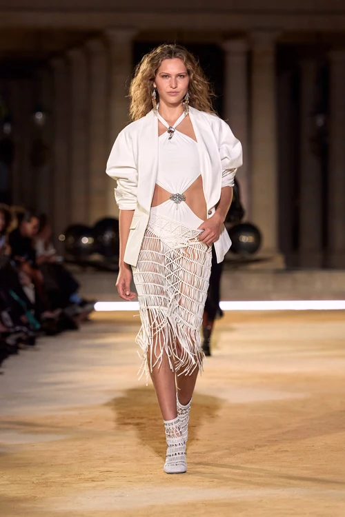 https://isabelmarant.com/