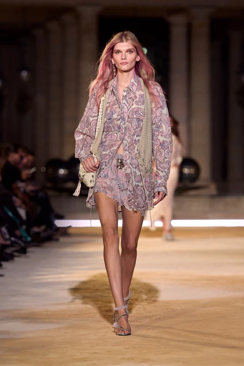 https://isabelmarant.com/