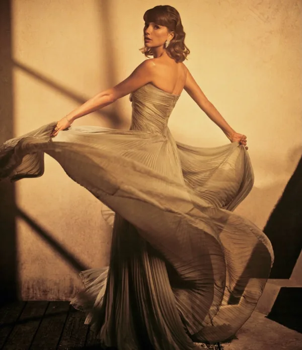 https://www.instagram.com/taylorswift/