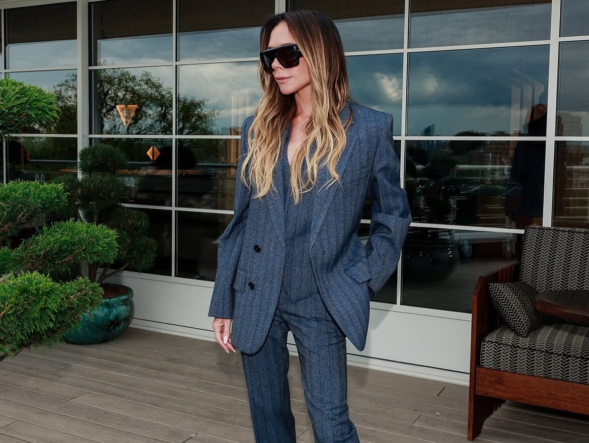 Η Victoria Beckham έκανε «γυμναστική» με 10ποντες γόβες και έγινε viral