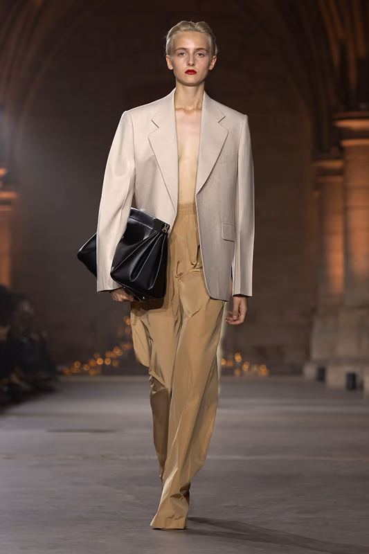 https://www.victoriabeckham.com/