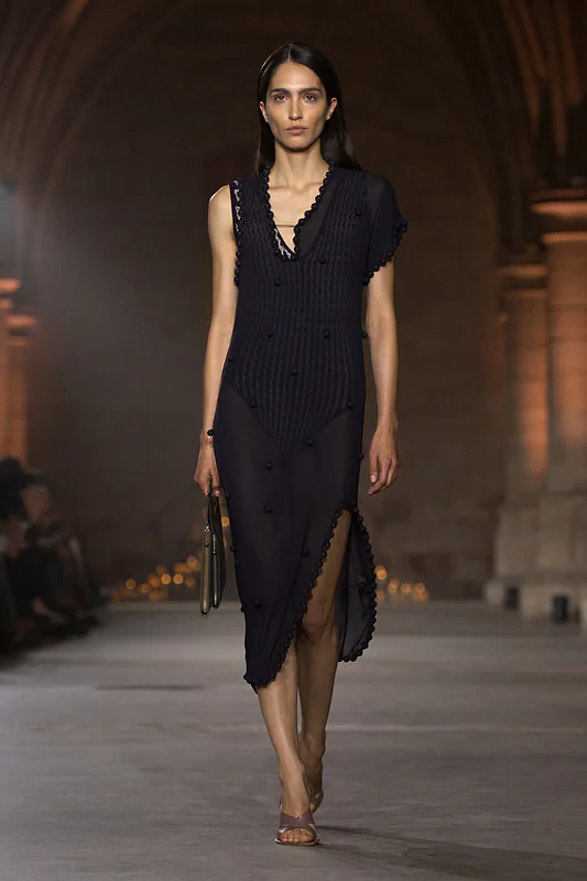 https://www.victoriabeckham.com/