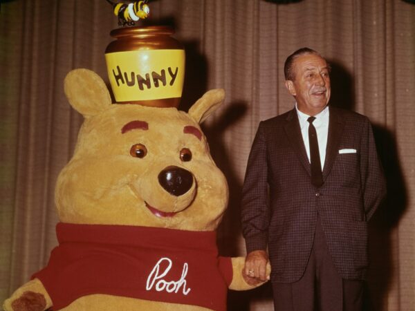 Winnie-the-Pooh: Η αληθινή ιστορία πίσω από τον ήρωα που αξίζει δισεκατομμύρια