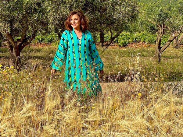 Χάρις Αλεξίου: Πότε κυκλοφορεί η αυτοβιογραφία της με τίτλο «Απολυτήριο»